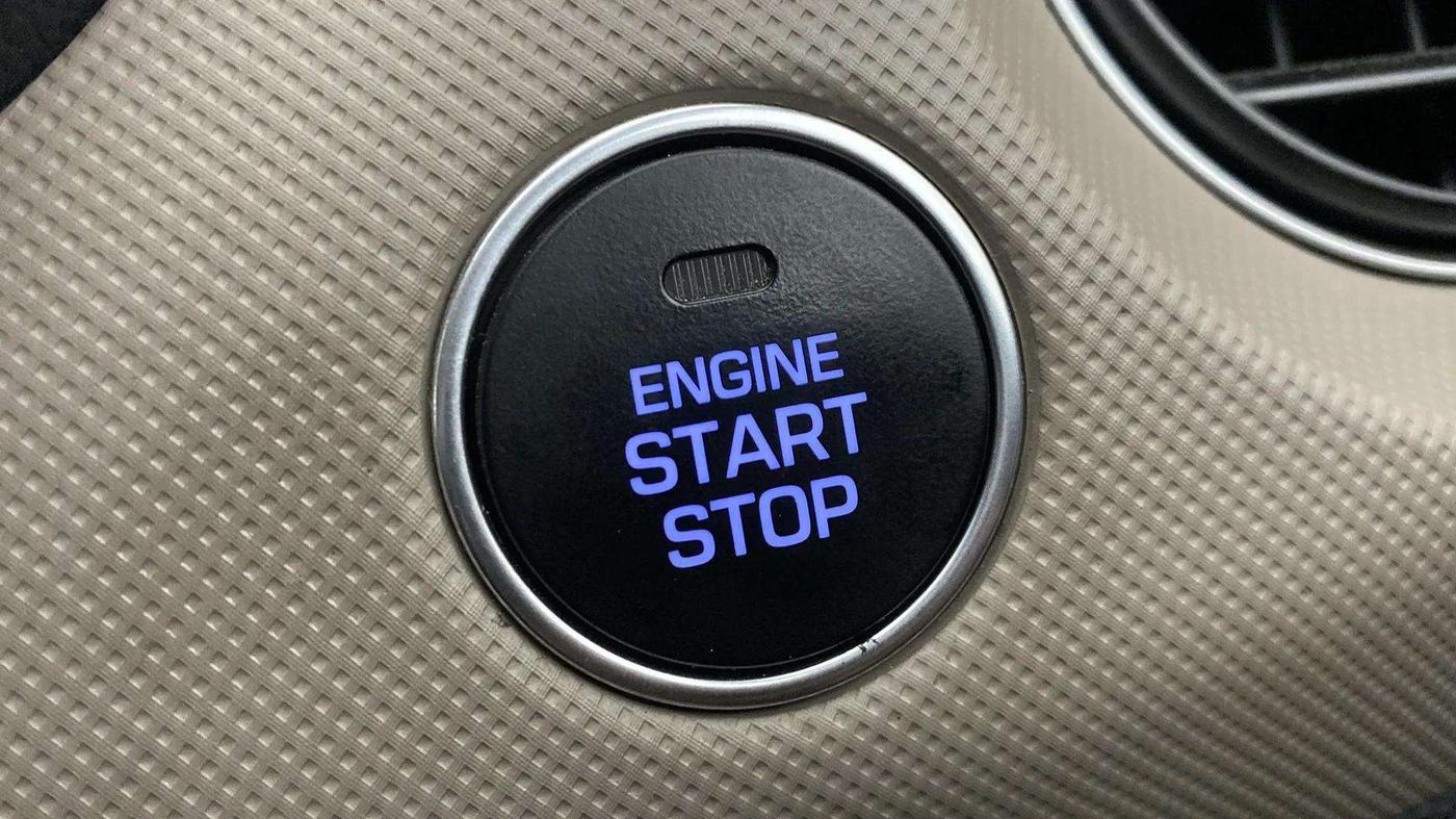 2016 Hyundai Grand i10 ASTA (O) 1.2 KAPPA VTVT, Petrol, Manual, 17,535 km, Keyless Start/ Stop Button