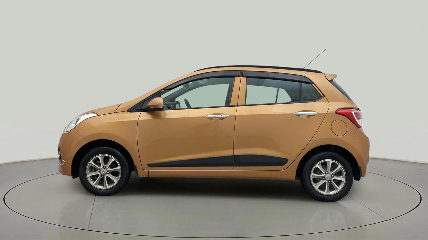 2016 Hyundai Grand i10 ASTA (O) 1.2 KAPPA VTVT, Petrol, Manual, 17,535 km, Left Side
