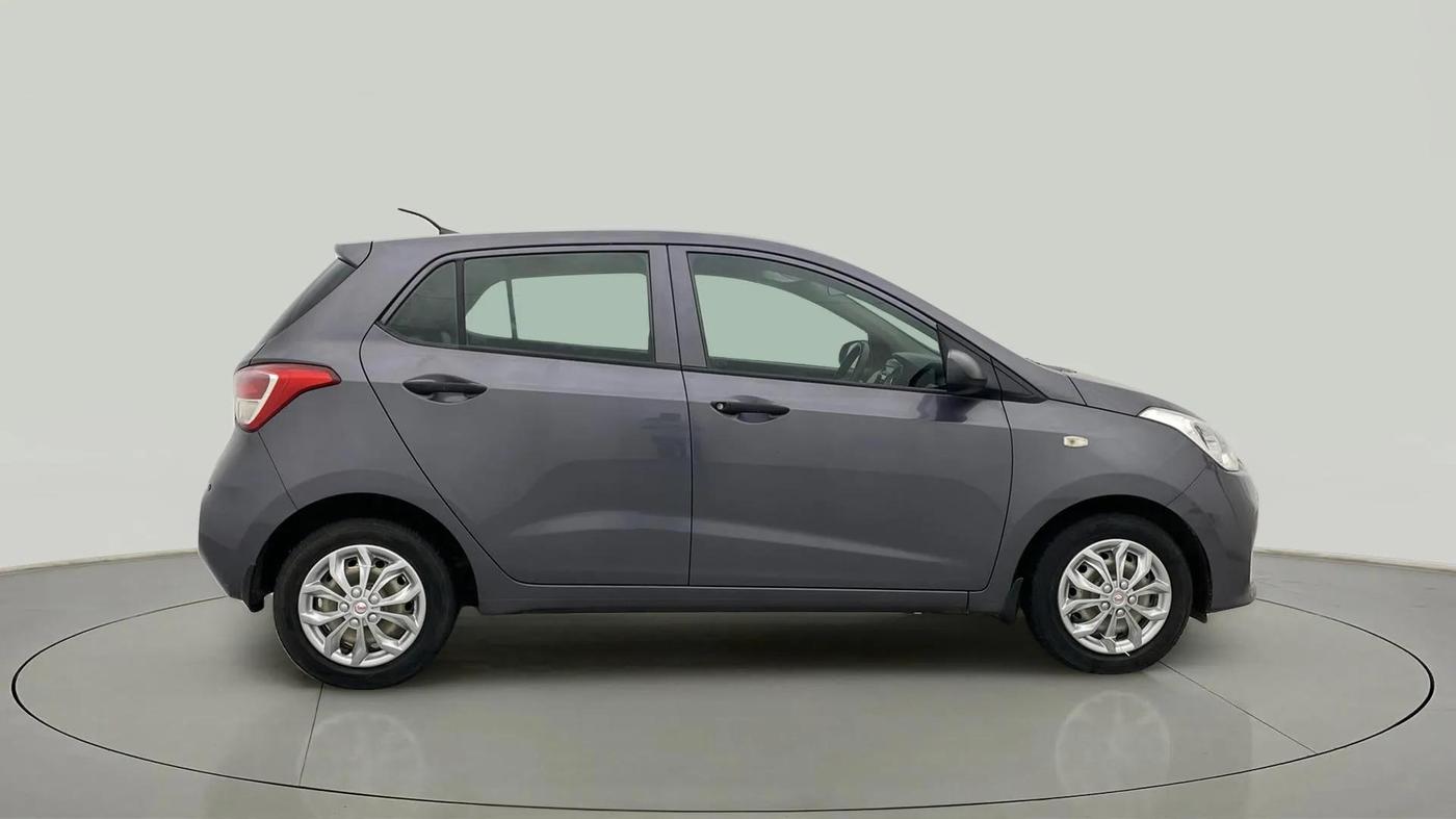 2019 Hyundai Grand i10 ERA 1.2 KAPPA VTVT, Petrol, Manual, 32,685 km, Right Side View