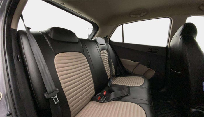 2019 Hyundai Grand i10 ERA 1.2 KAPPA VTVT, Petrol, Manual, 32,685 km, Right Side Rear Door Cabin