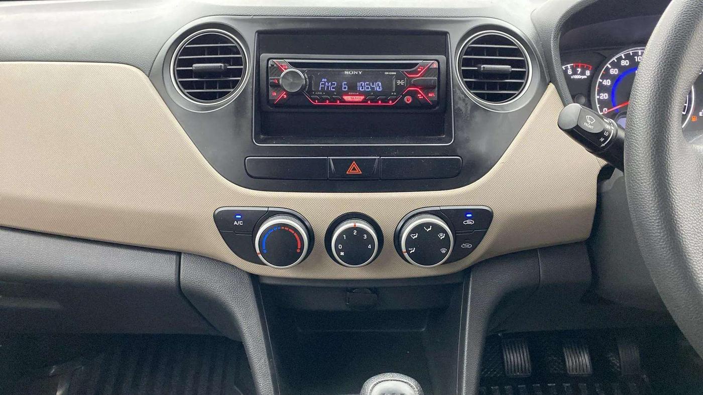 2019 Hyundai Grand i10 ERA 1.2 KAPPA VTVT, Petrol, Manual, 32,685 km, Air Conditioner