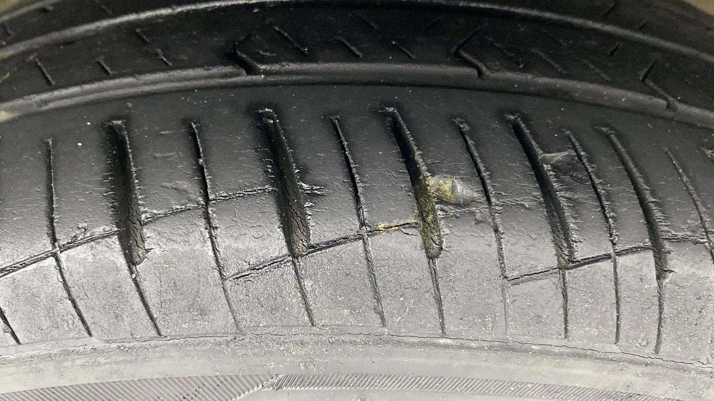 2019 Hyundai Grand i10 ERA 1.2 KAPPA VTVT, Petrol, Manual, 32,685 km, Right Front Tyre Tread
