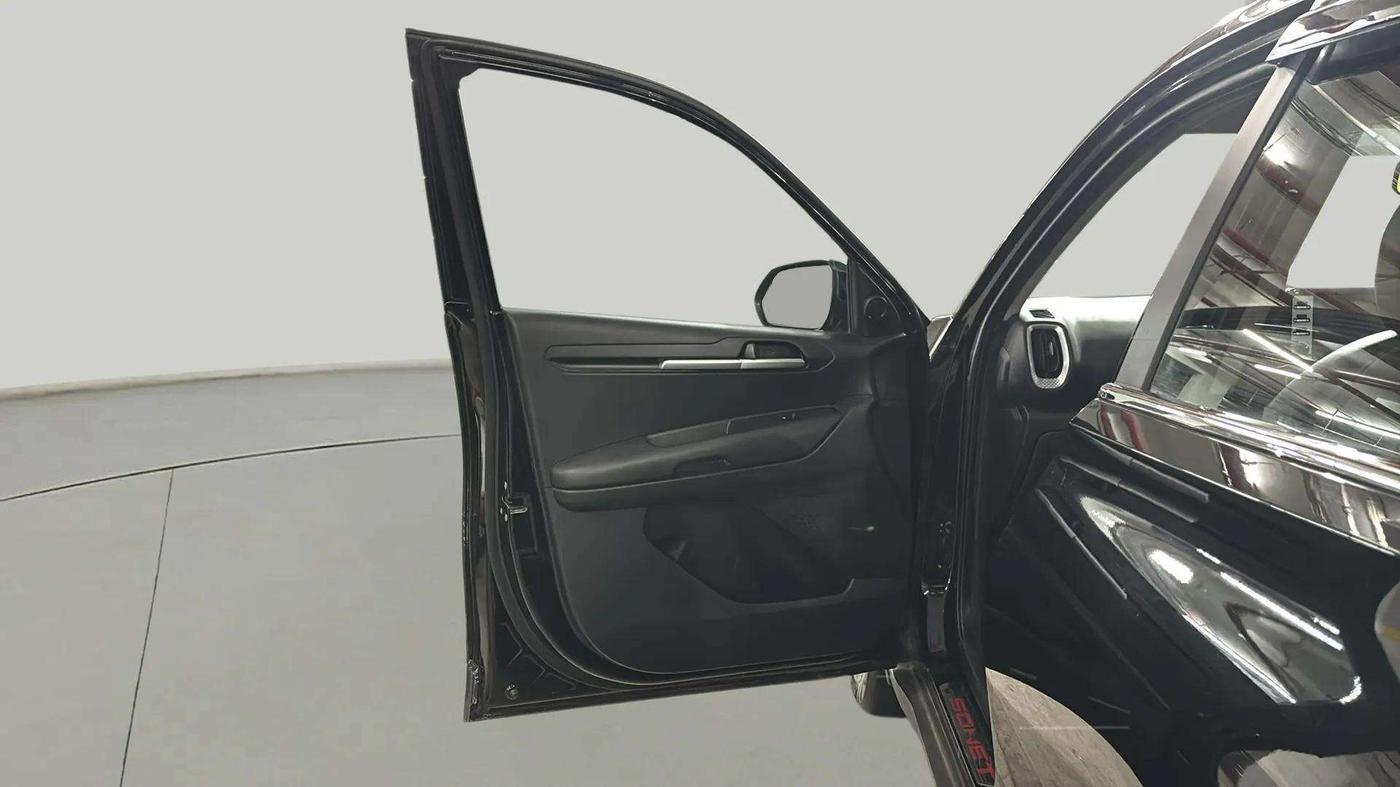 2022 KIA SONET HTK PLUS 1.0 IMT, Petrol, Manual, 39,809 km, LHS Front Door