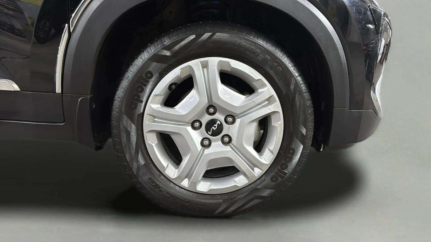 2022 KIA SONET HTK PLUS 1.0 IMT, Petrol, Manual, 39,809 km, Right Front Wheel