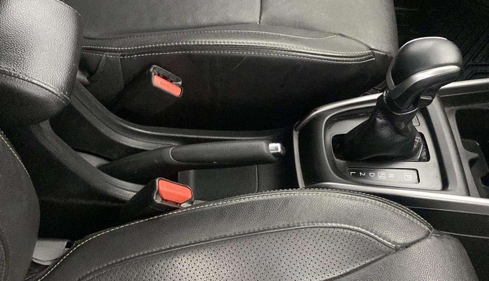 2022 Maruti XL6 ALPHA AT, Petrol, Automatic, 90,841 km, Gear Lever