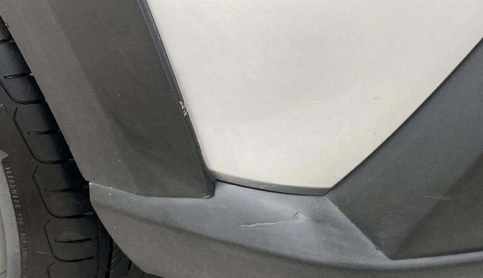 2022 Maruti XL6 ALPHA AT, Petrol, Automatic, 90,841 km, Front bumper - Minor scratches