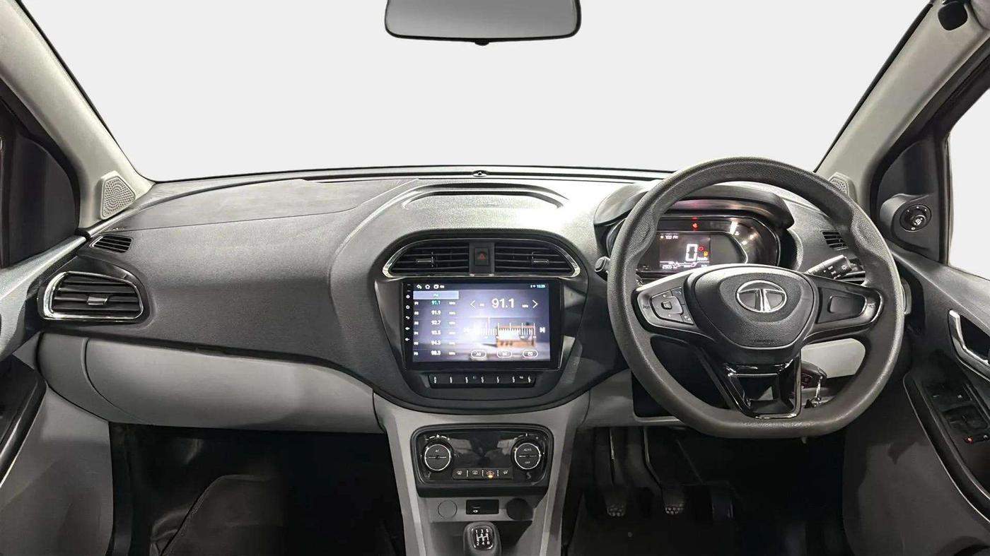2020 Tata Tiago XZ PLUS PETROL, Petrol, Manual, 29,057 km, Dashboard