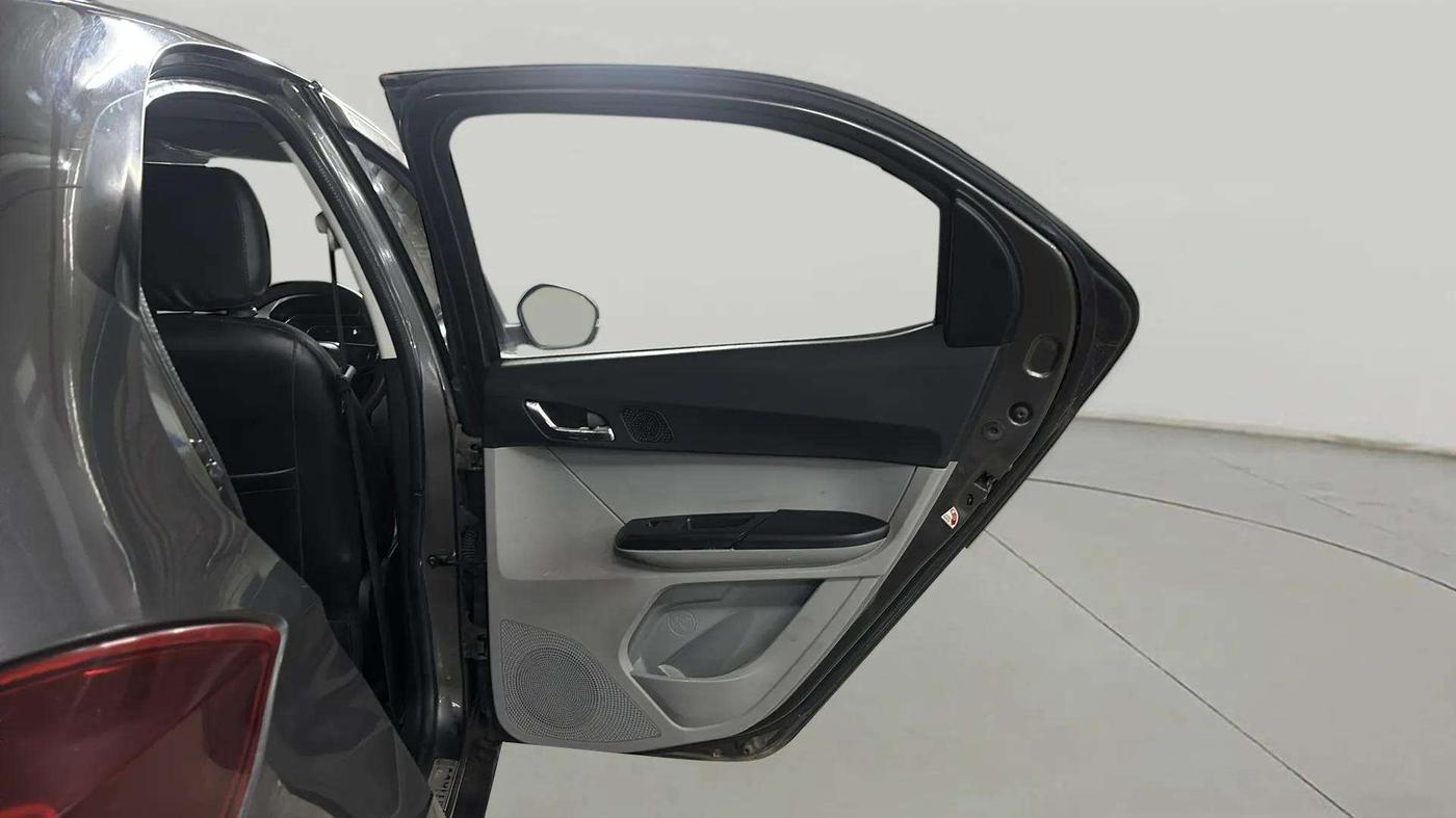 2020 Tata Tiago XZ PLUS PETROL, Petrol, Manual, 29,057 km, RHS Rear Door