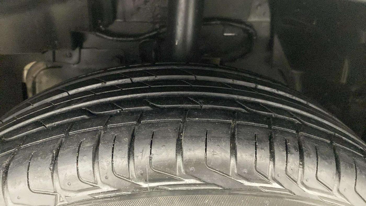 2022 Tata NEXON XM PETROL, Petrol, Manual, 13,492 km, Left Front Tyre Tread
