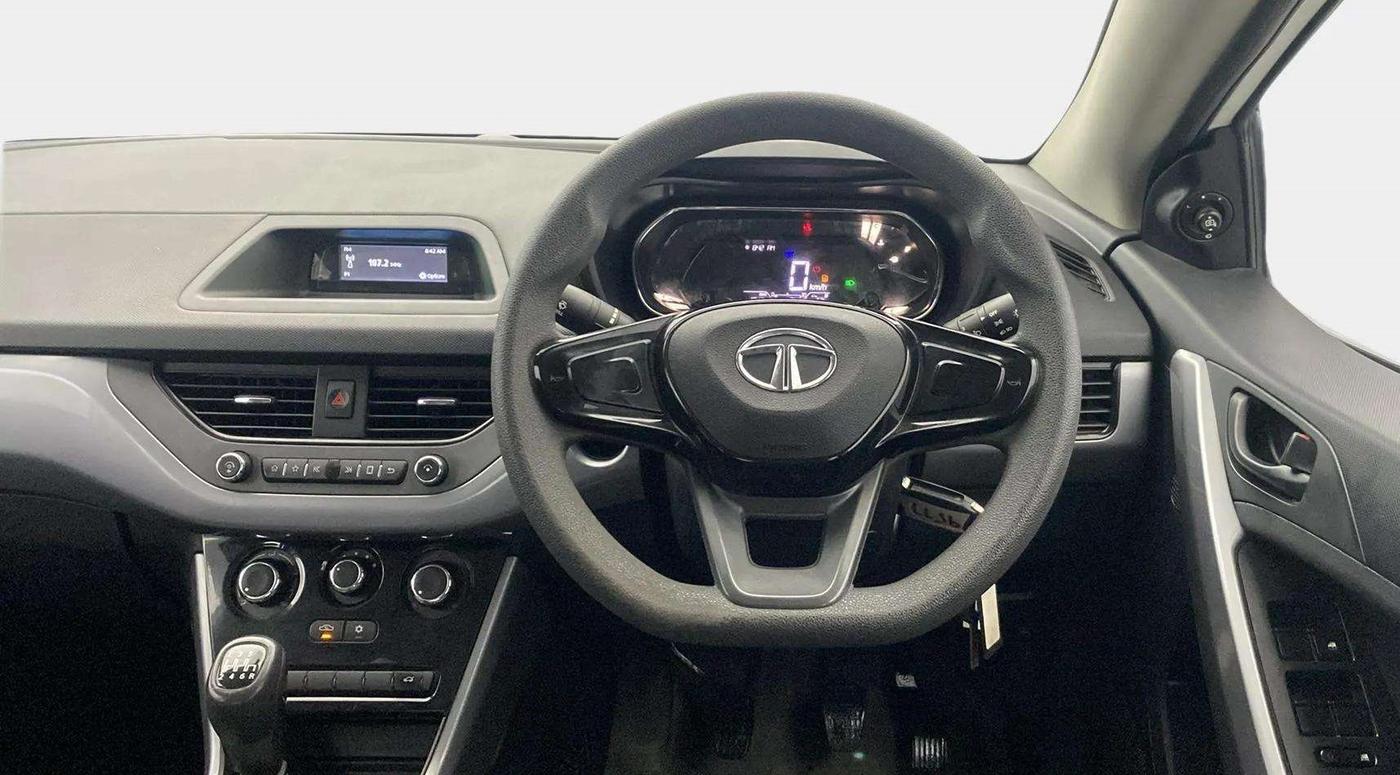 2022 Tata NEXON XM PETROL, Petrol, Manual, 13,492 km, Steering Wheel Close Up