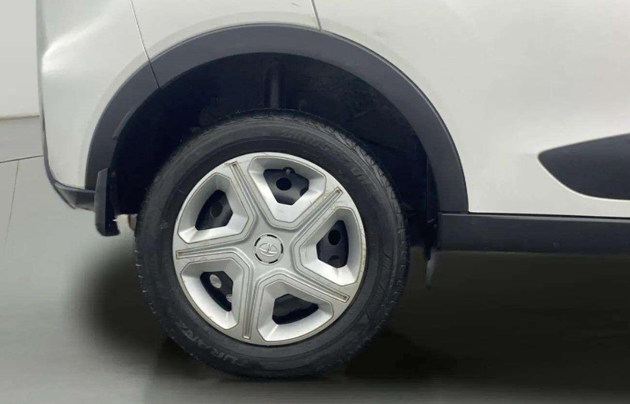 2022 Tata NEXON XM PETROL, Petrol, Manual, 13,492 km, Right Rear Wheel