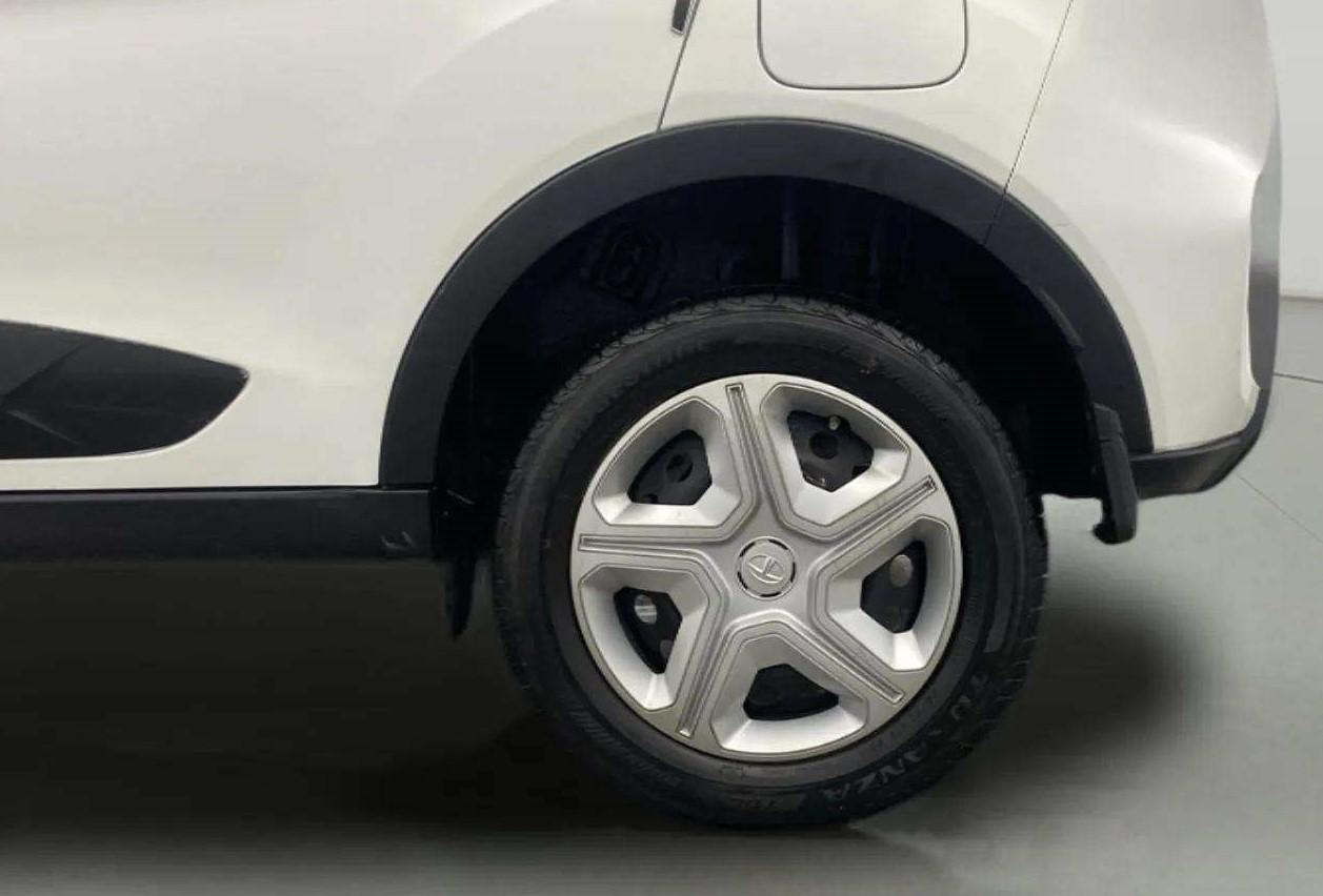2022 Tata NEXON XM PETROL, Petrol, Manual, 13,492 km, Left Rear Wheel