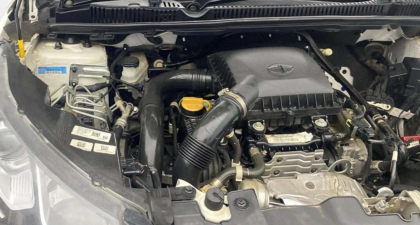 2022 Tata NEXON XM PETROL, Petrol, Manual, 13,492 km, Engine View - Right