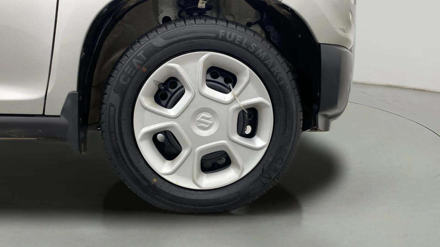 2024 Maruti S PRESSO VXI PLUS (O) AMT, Petrol, Automatic, 5,938 km, Right Front Wheel