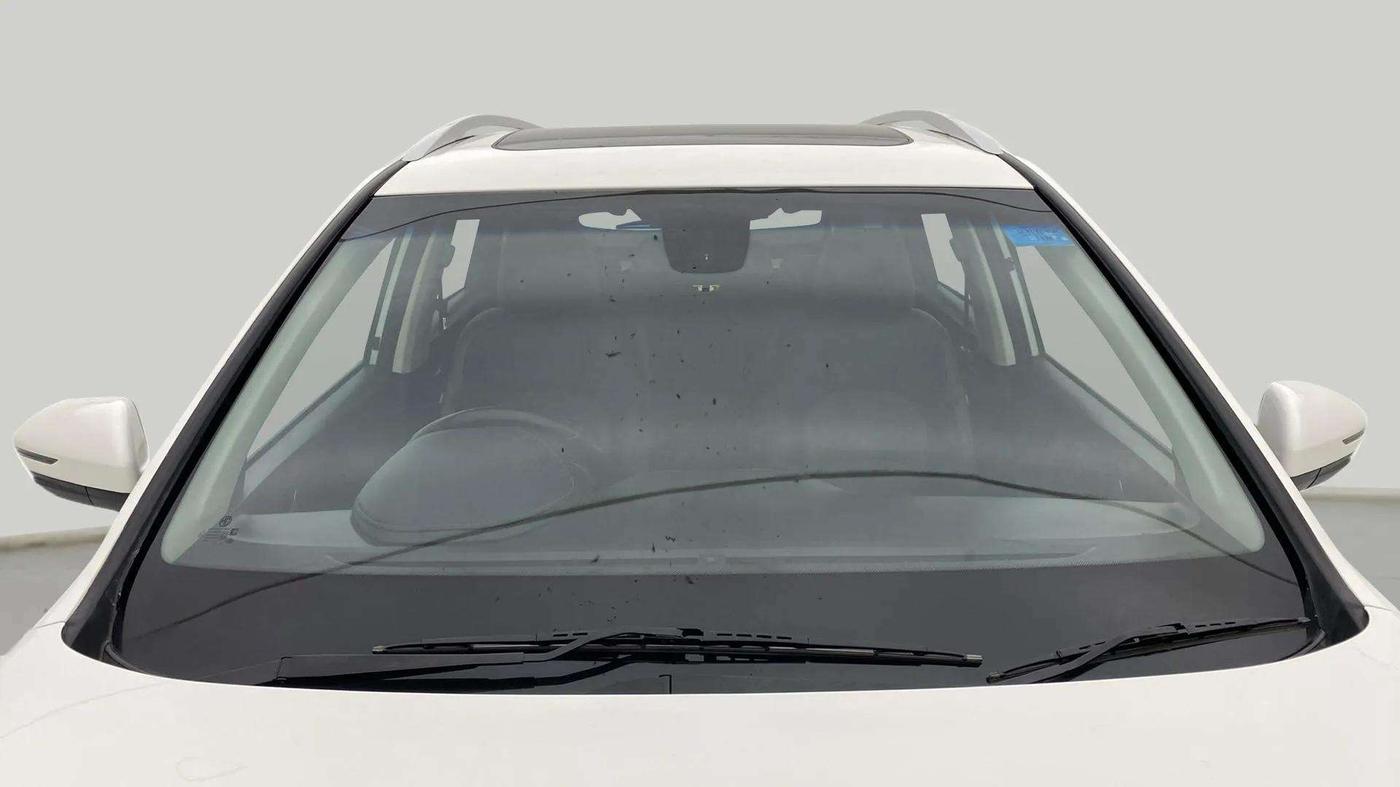 2020 MG HECTOR SHARP 1.5 DCT PETROL, Petrol, Automatic, 35,778 km, Front Windshield