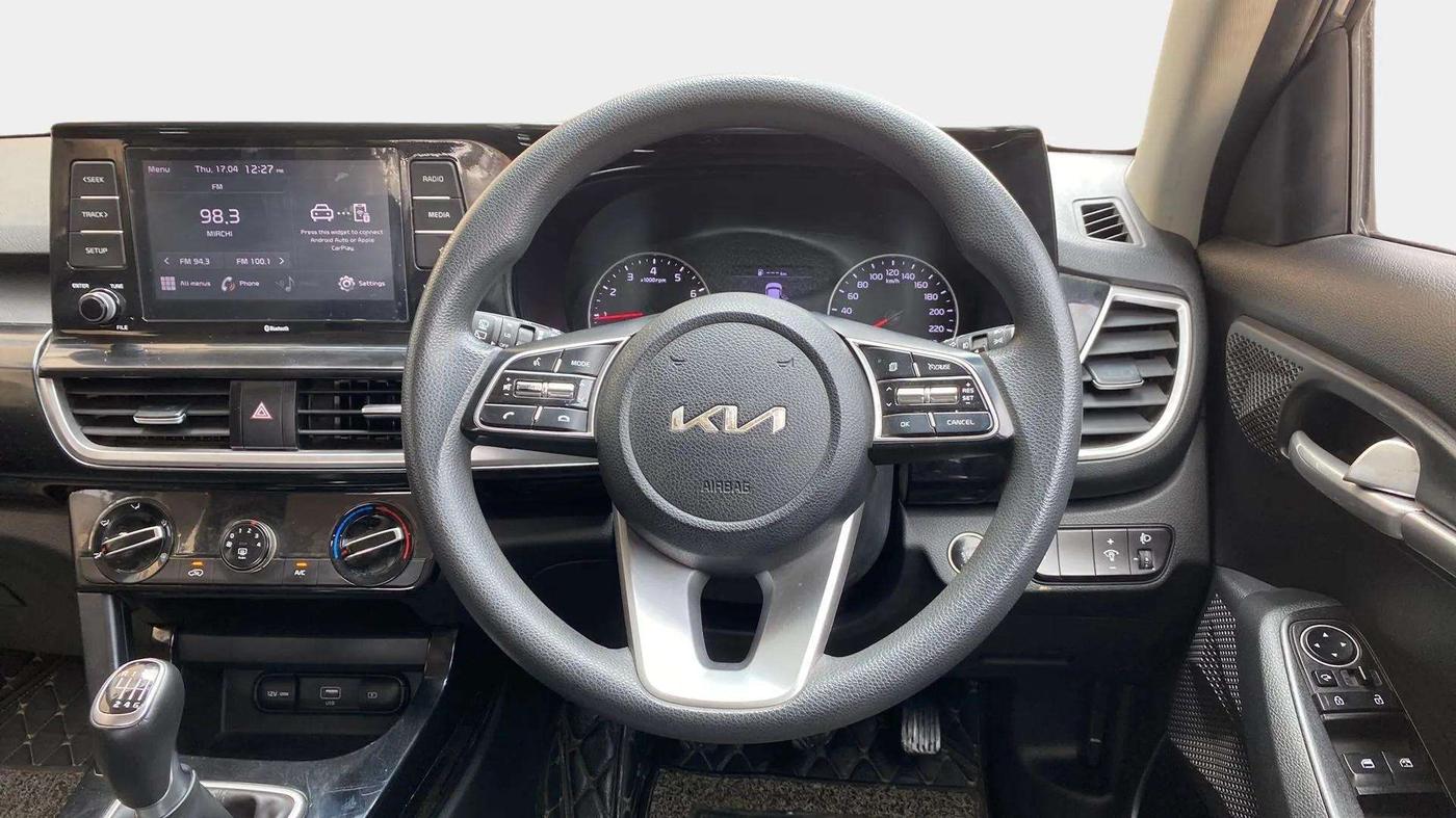 2022 KIA SELTOS HTK PLUS 1.5, Petrol, Manual, 14,364 km, Steering Wheel Close Up