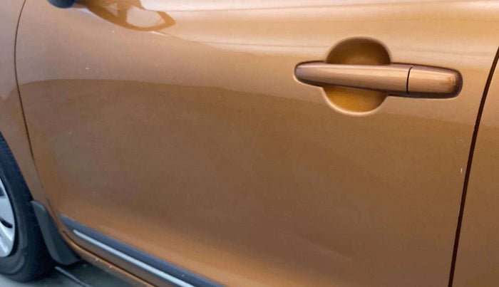 2018 Maruti Baleno DELTA PETROL 1.2, Petrol, Manual, 55,540 km, Front passenger door - Slightly dented