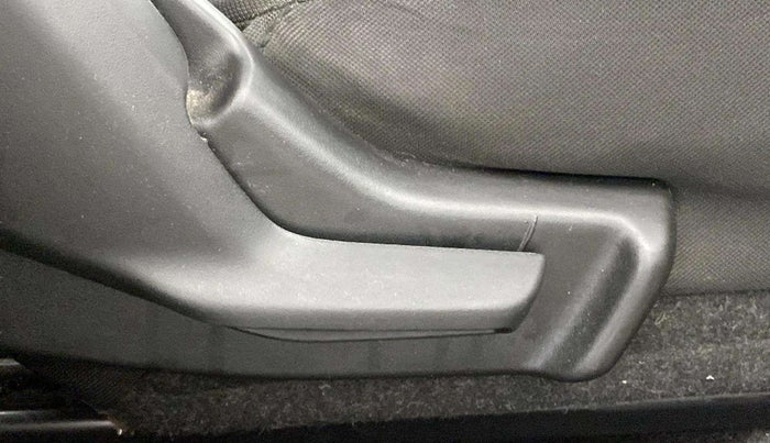 2018 Maruti Baleno DELTA PETROL 1.2, Petrol, Manual, 55,540 km, Driver Side Adjustment Panel