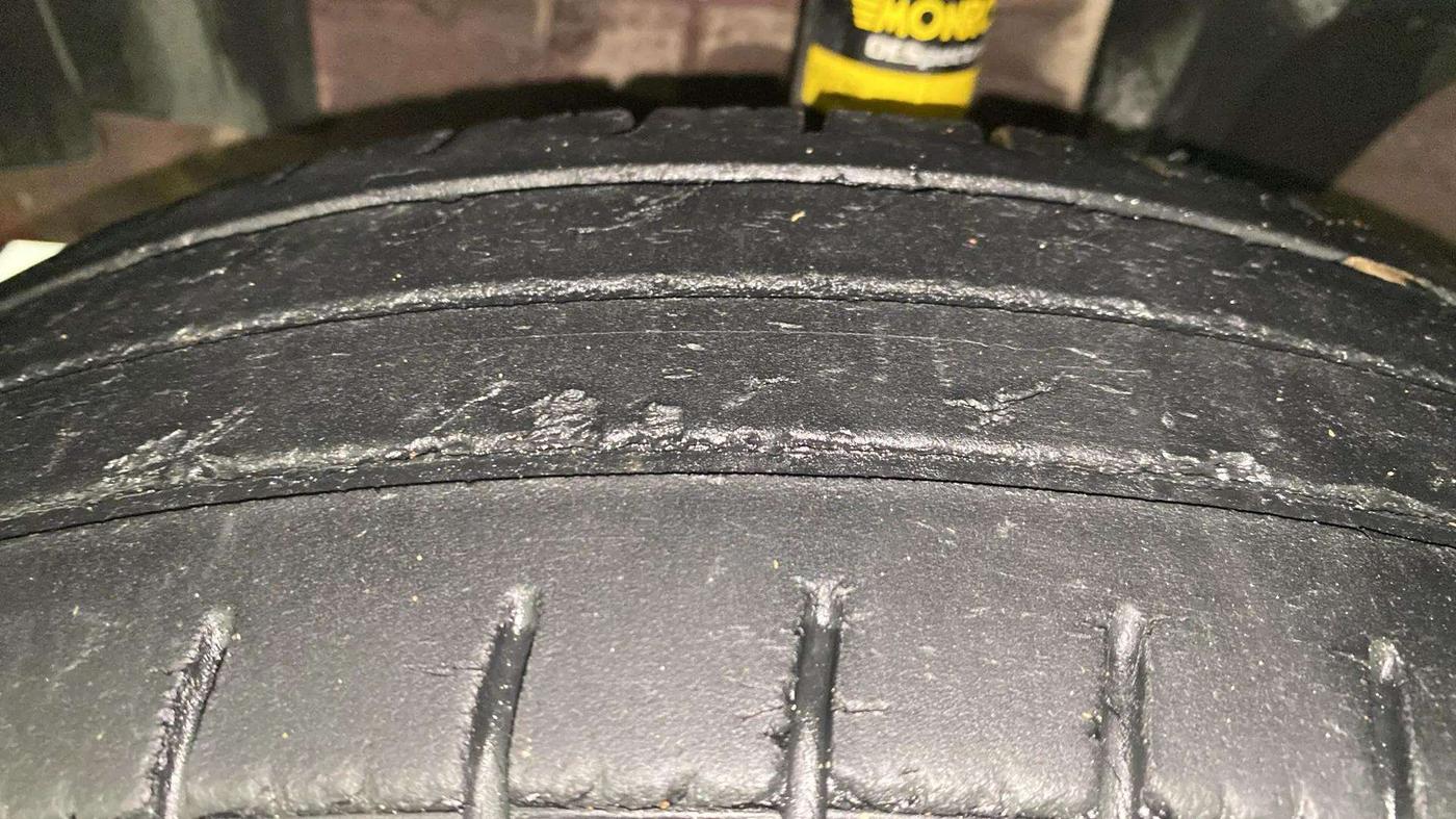 2016 Renault Kwid RXT 1.0, Petrol, Manual, 56,908 km, Left Front Tyre Tread