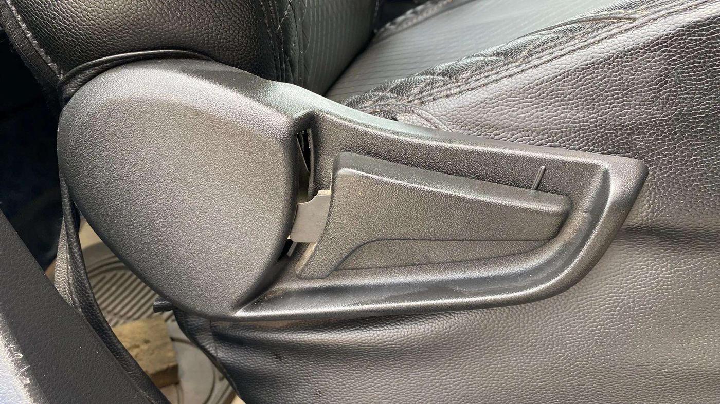 2021 Maruti S PRESSO VXI PLUS AMT, Petrol, Automatic, 22,518 km, Driver Side Adjustment Panel