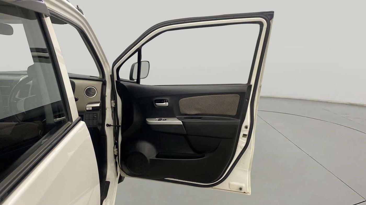 2014 Maruti Wagon R 1.0 LXI, Petrol, Manual, 51,441 km, RHS Front Door