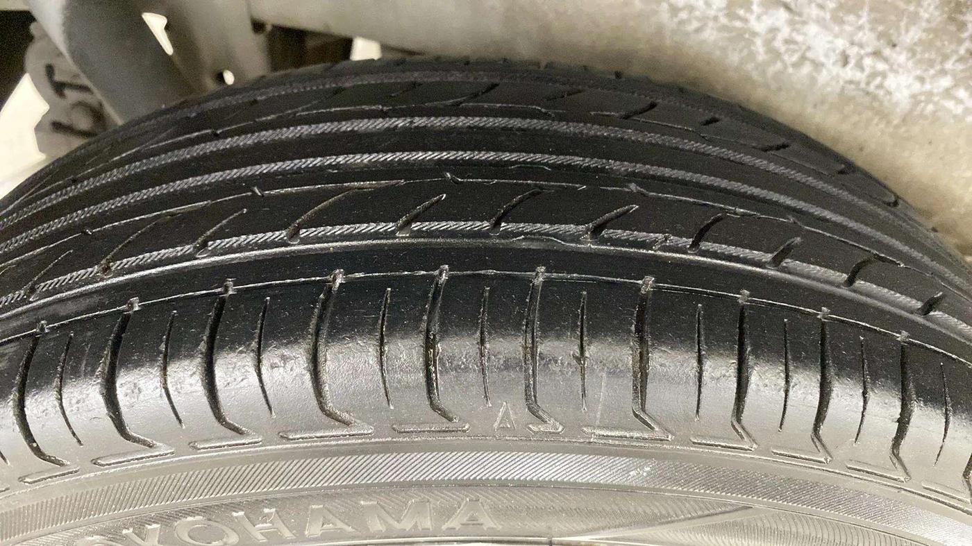 2014 Maruti Wagon R 1.0 LXI, Petrol, Manual, 51,441 km, Right Rear Tyre Tread