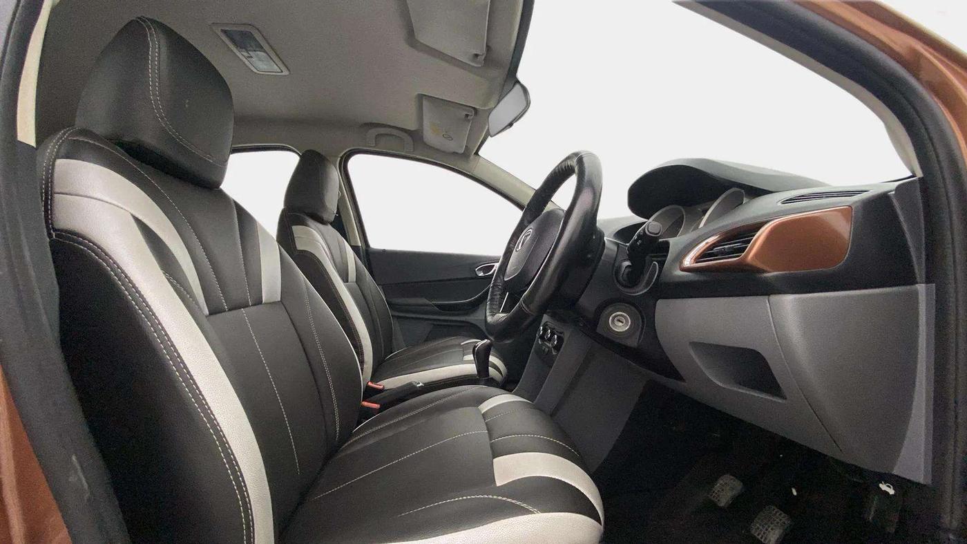 2017 Tata TIGOR XZ PETROL, Petrol, Manual, 77,079 km, Right Side Front Door Cabin