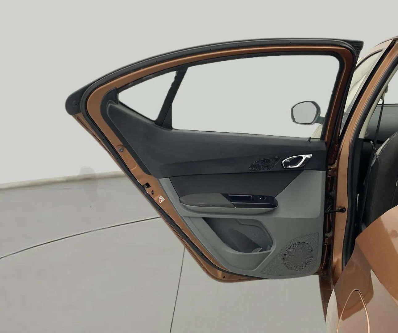 2017 Tata TIGOR XZ PETROL, Petrol, Manual, 77,079 km, LHS Rear Door