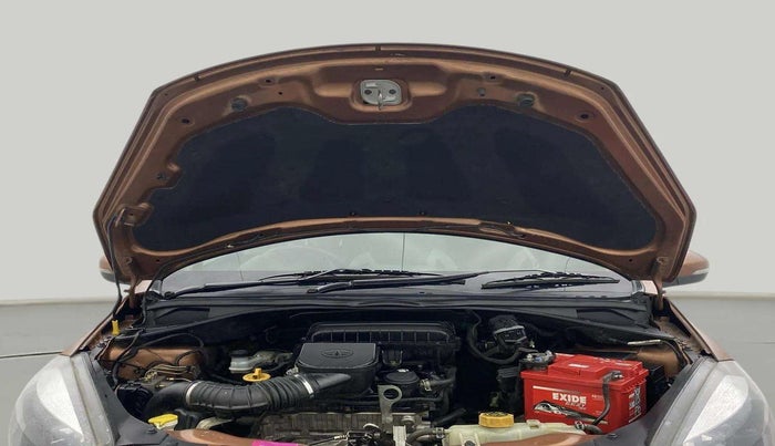 2017 Tata TIGOR XZ PETROL, Petrol, Manual, 77,072 km, Open Bonet