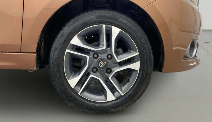 2017 Tata TIGOR XZ PETROL, Petrol, Manual, 77,072 km, Right Front Wheel