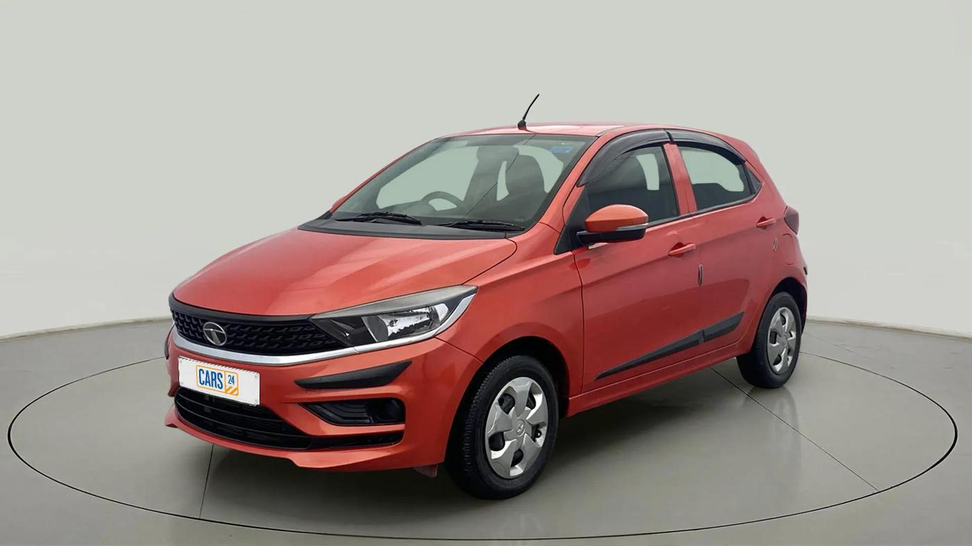 2020 Tata Tiago XT PETROL, Petrol, Manual, 30,112 km, Left Front Diagonal
