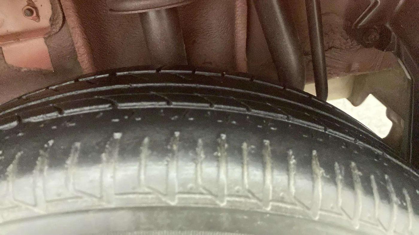 2020 Tata Tiago XT PETROL, Petrol, Manual, 30,112 km, Left Rear Tyre Tread