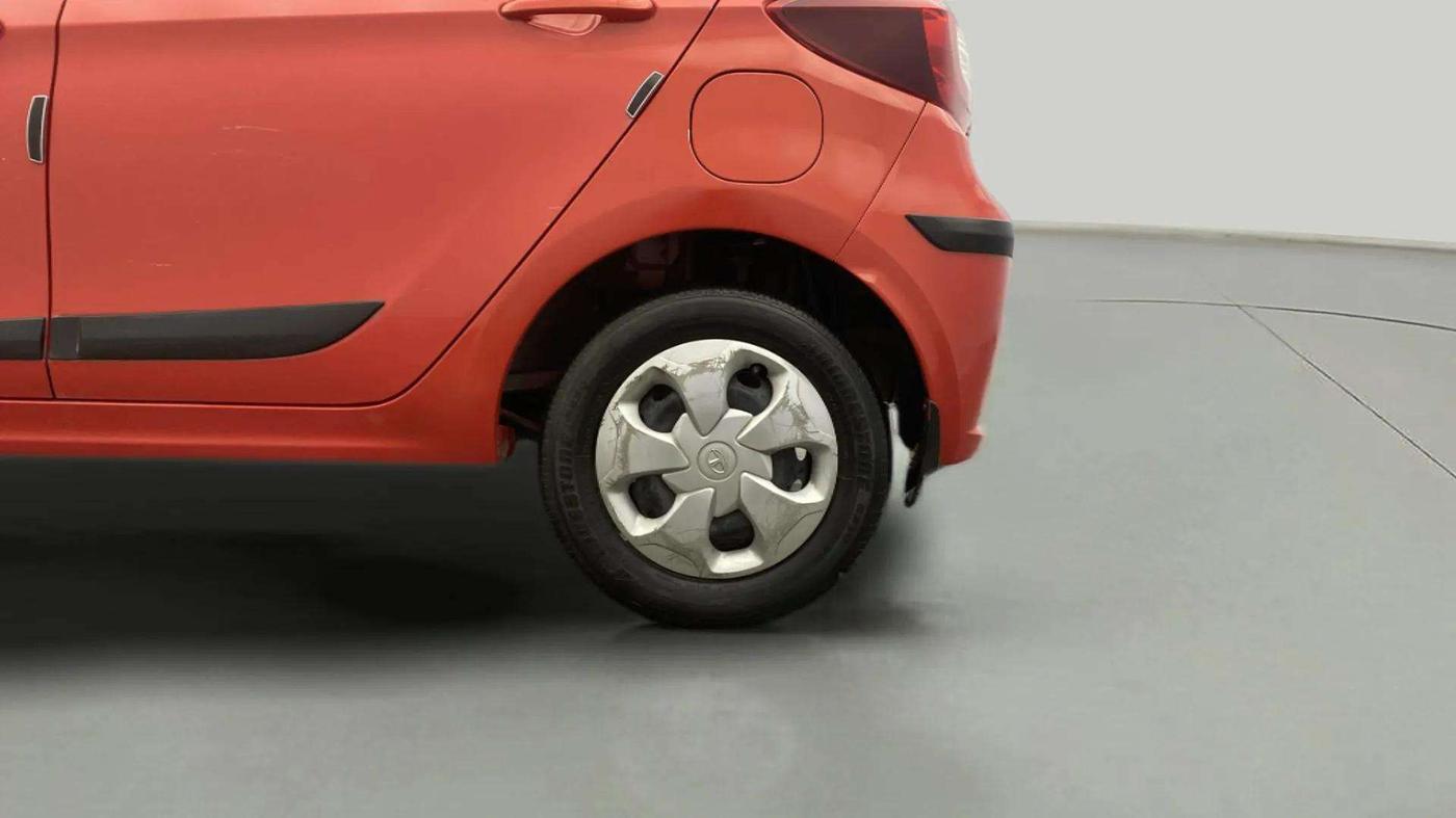2020 Tata Tiago XT PETROL, Petrol, Manual, 30,112 km, Left Rear Wheel
