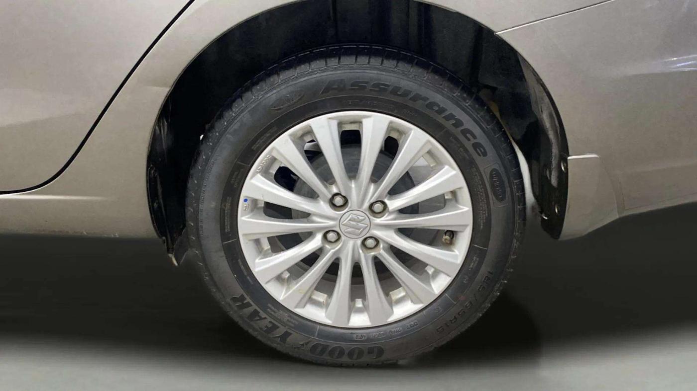 2020 Maruti Ciaz DELTA 1.5 SHVS MT PETROL, Petrol, Manual, 36,859 km, Left Rear Wheel