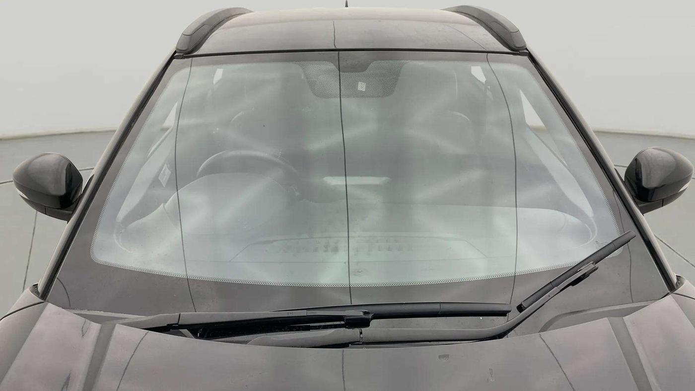 2022 Tata NEXON XZA PLUS PETROL DARK EDITION, Petrol, Automatic, 26,356 km, Front Windshield