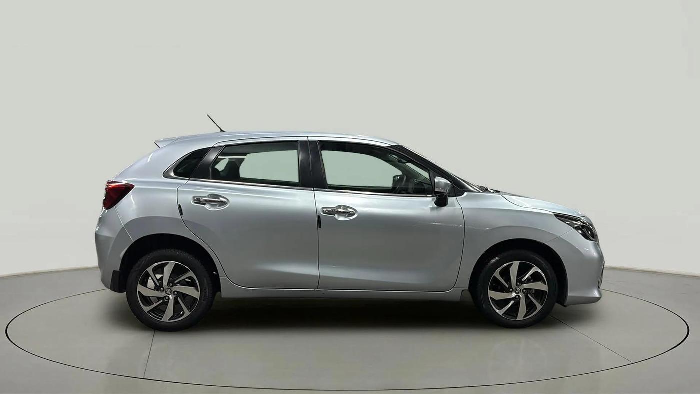 2022 Toyota Glanza V AMT, Petrol, Automatic, 27,087 km, Right Side View