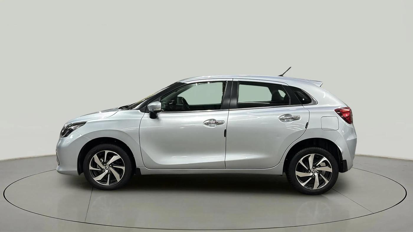 2022 Toyota Glanza V AMT, Petrol, Automatic, 27,087 km, Left Side