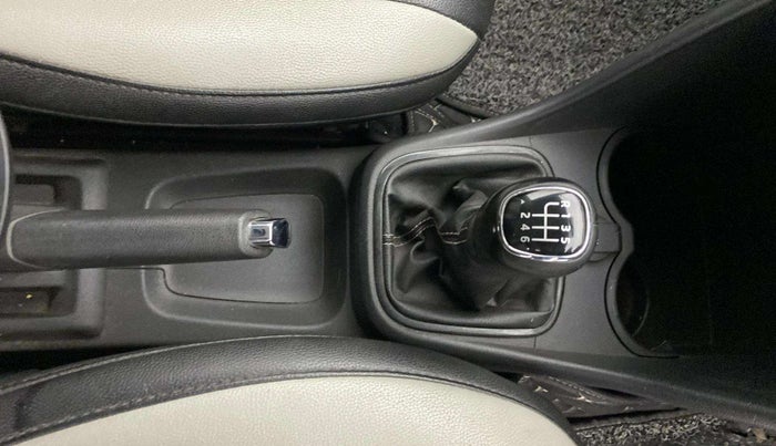 2021 Skoda Rapid 1.0 AMBITION TSI MT, Petrol, Manual, 54,039 km, Gear Lever