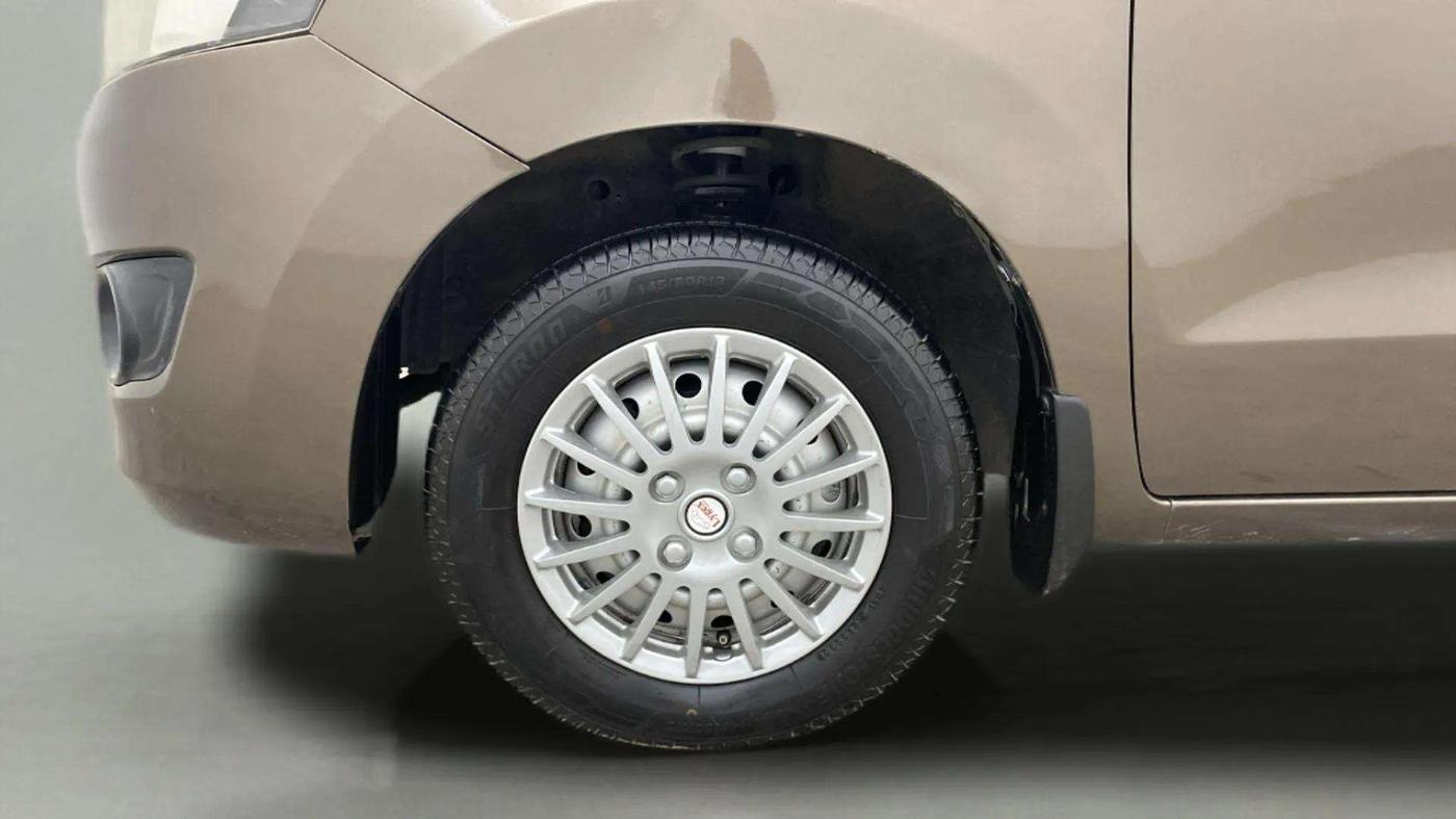 2014 Maruti Wagon R 1.0 LXI CNG, CNG, Manual, 72,605 km, Left Front Wheel