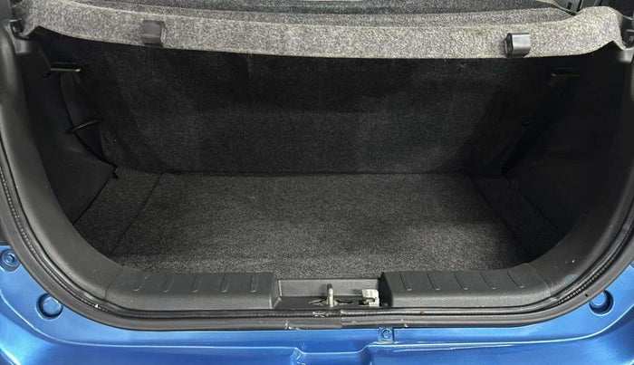 2016 Maruti Alto K10 VXI, Petrol, Manual, 39,737 km, Boot Inside