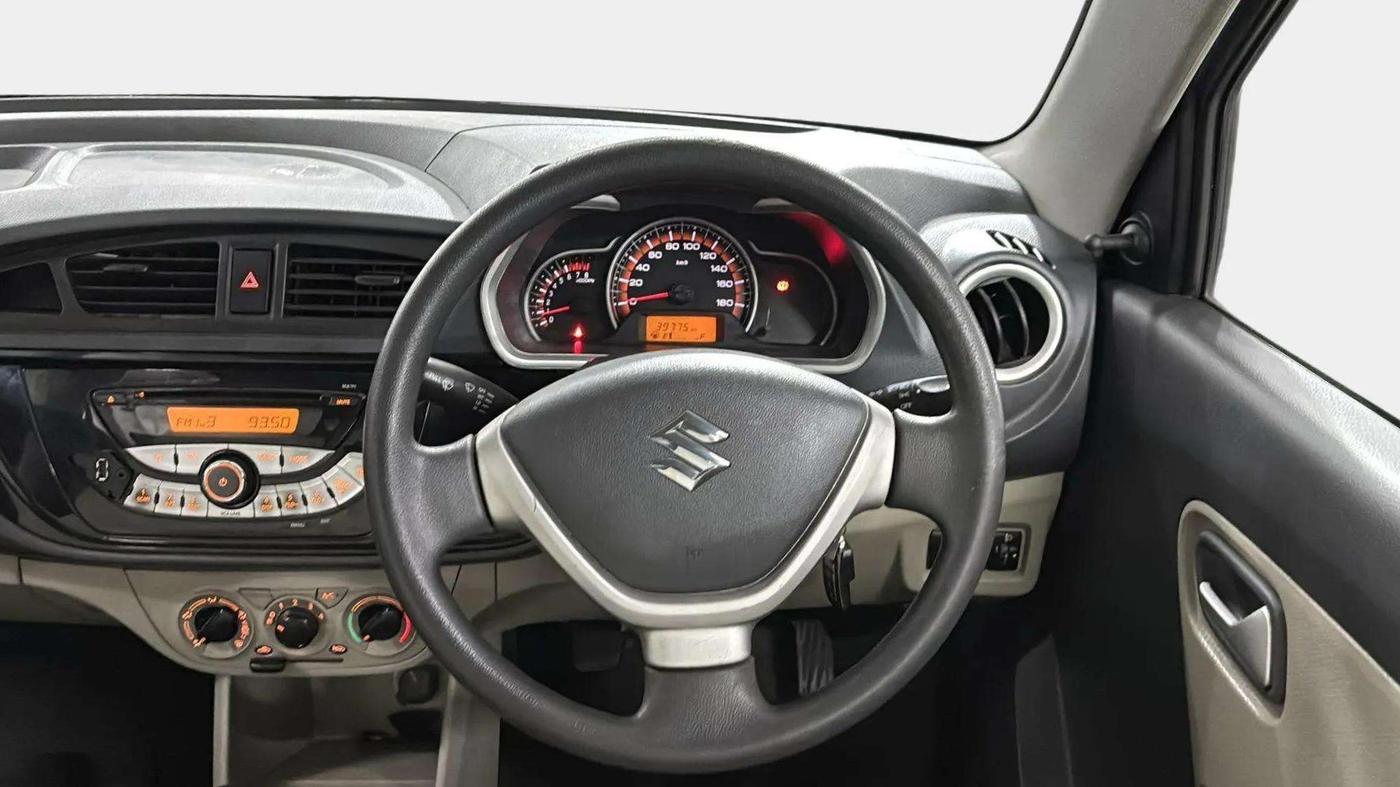 2016 Maruti Alto K10 VXI, Petrol, Manual, 39,909 km, Steering Wheel Close Up