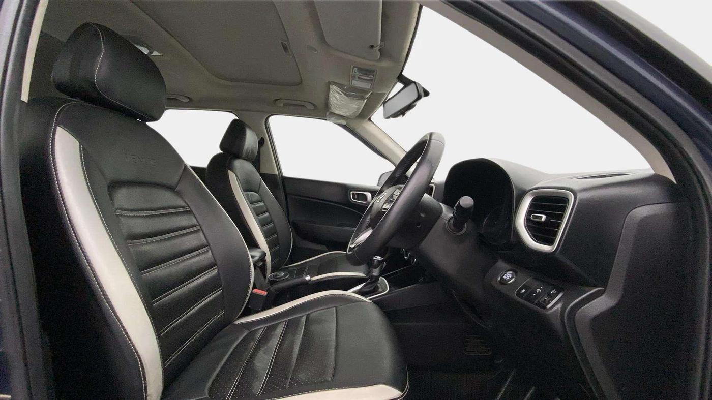 2020 Hyundai VENUE SX PLUS 1.0 TURBO DCT, Petrol, Automatic, 61,100 km, Right Side Front Door Cabin