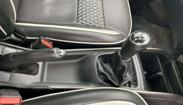 2020 Toyota Glanza G ISG, Petrol, Manual, 85,102 km, Gear Lever