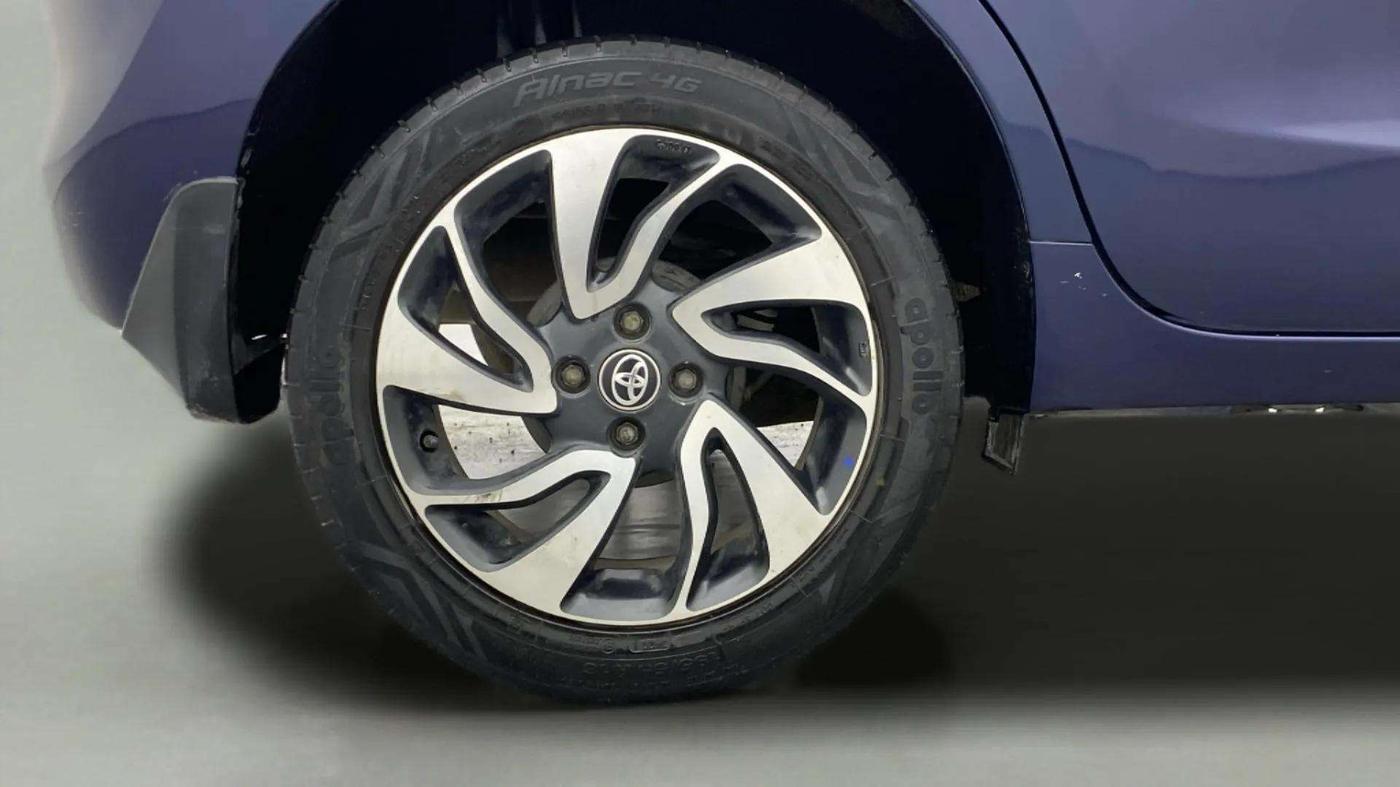 2020 Toyota Glanza G ISG, Petrol, Manual, 85,160 km, Right Rear Wheel