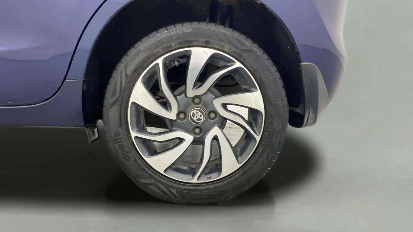 2020 Toyota Glanza G ISG, Petrol, Manual, 85,160 km, Left Rear Wheel