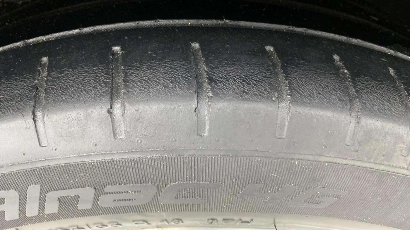 2020 Toyota Glanza G ISG, Petrol, Manual, 85,160 km, Right Rear Tyre Tread