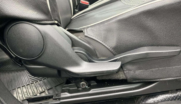 2020 Toyota Glanza G ISG, Petrol, Manual, 85,102 km, Driver Side Adjustment Panel