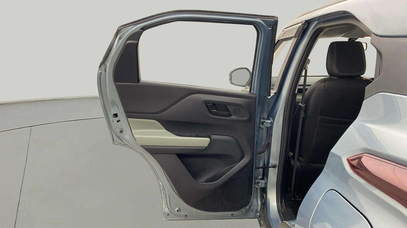 2023 Tata PUNCH ADVENTURE RHYTHM CNG MT, CNG, Manual, 8,932 km, LHS Rear Door