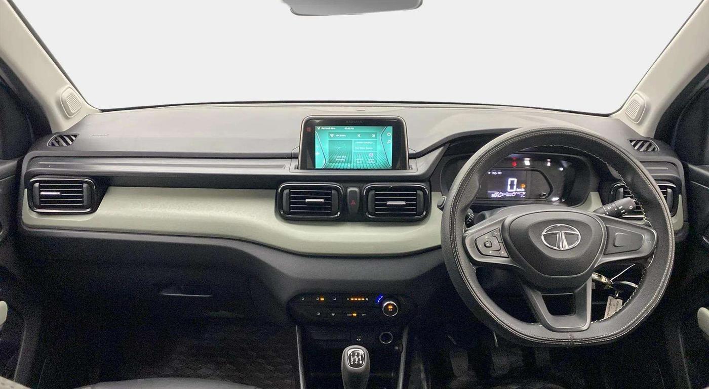 2023 Tata PUNCH ADVENTURE RHYTHM CNG MT, CNG, Manual, 8,932 km, Dashboard