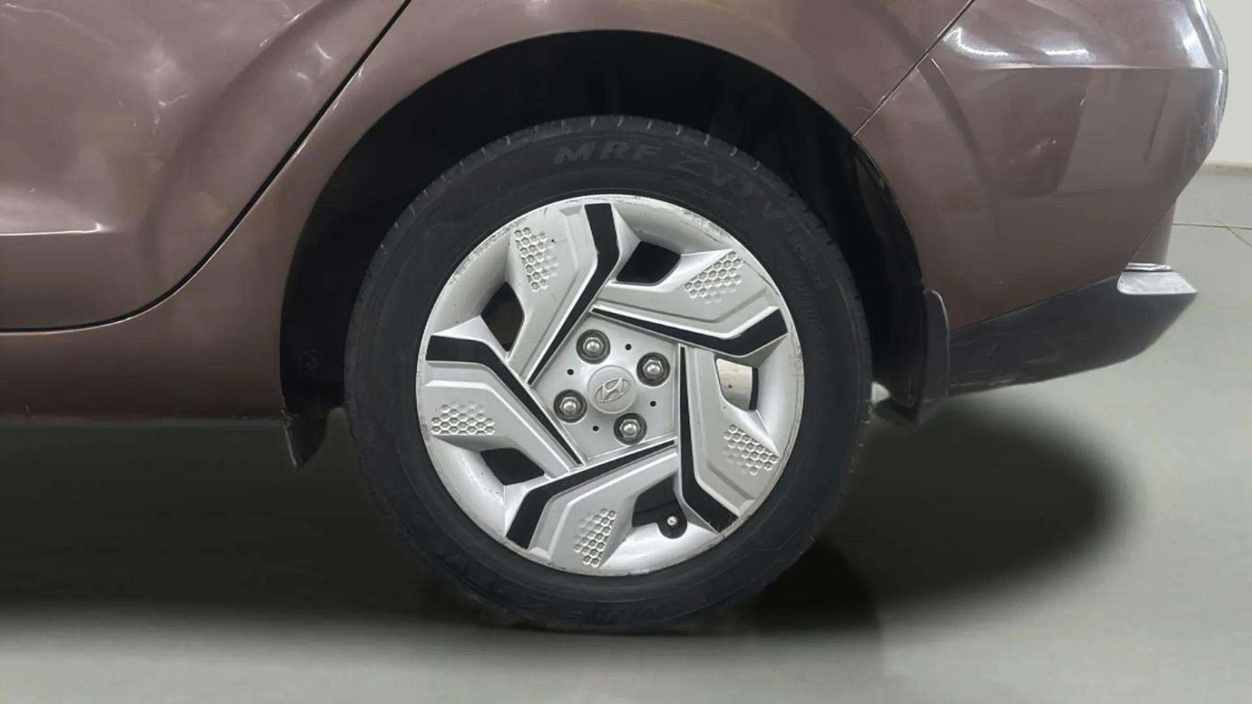 2020 Hyundai AURA S 1.2 AMT, Petrol, Automatic, 19,764 km, Left Rear Wheel